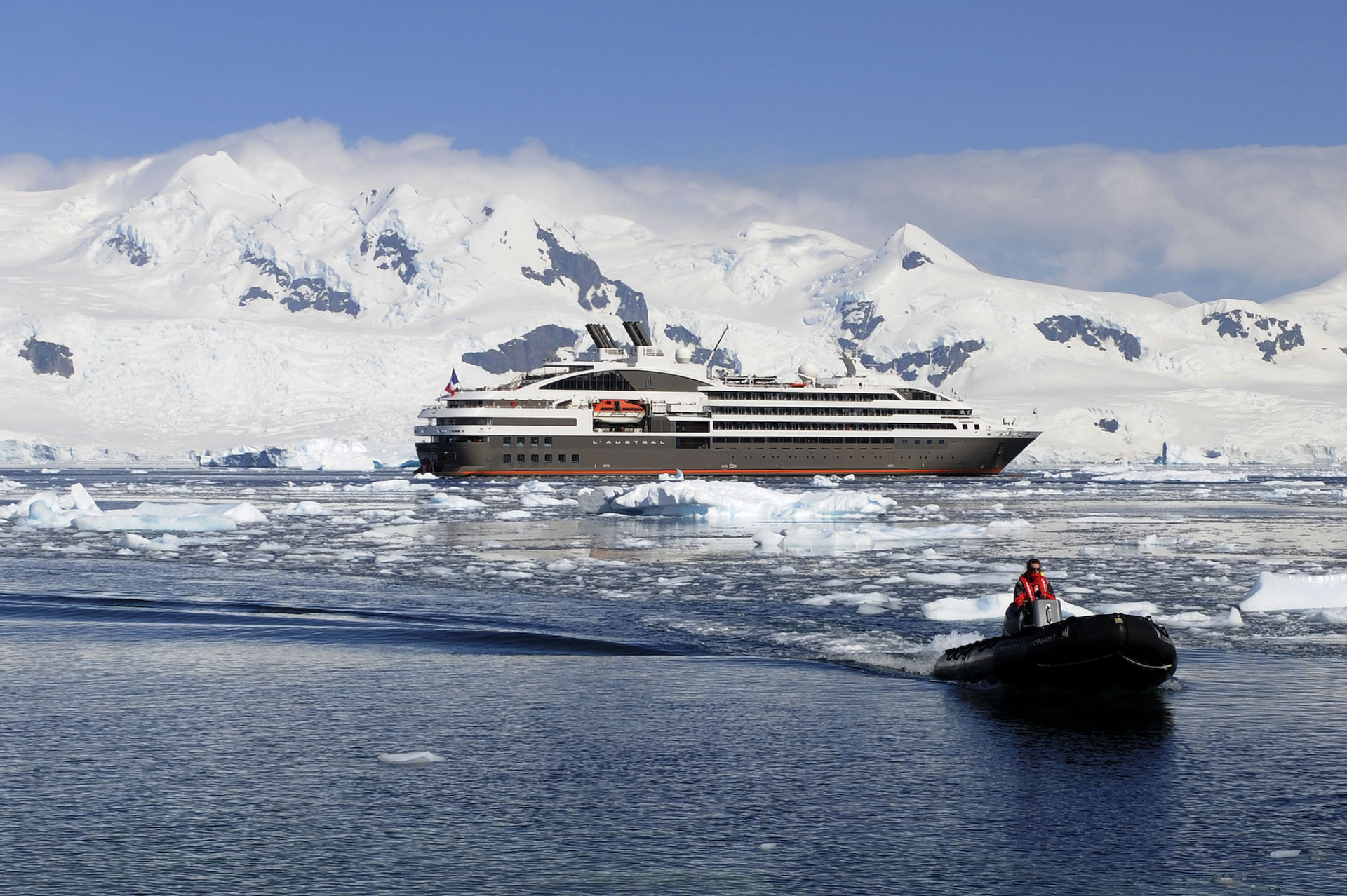 Ga Adrien de Gerlache achterna op expeditie cruise naar Antartica met PONANT