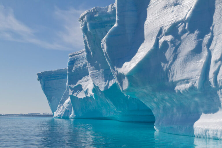 Asteria Expeditions brengt je naar Antarctica