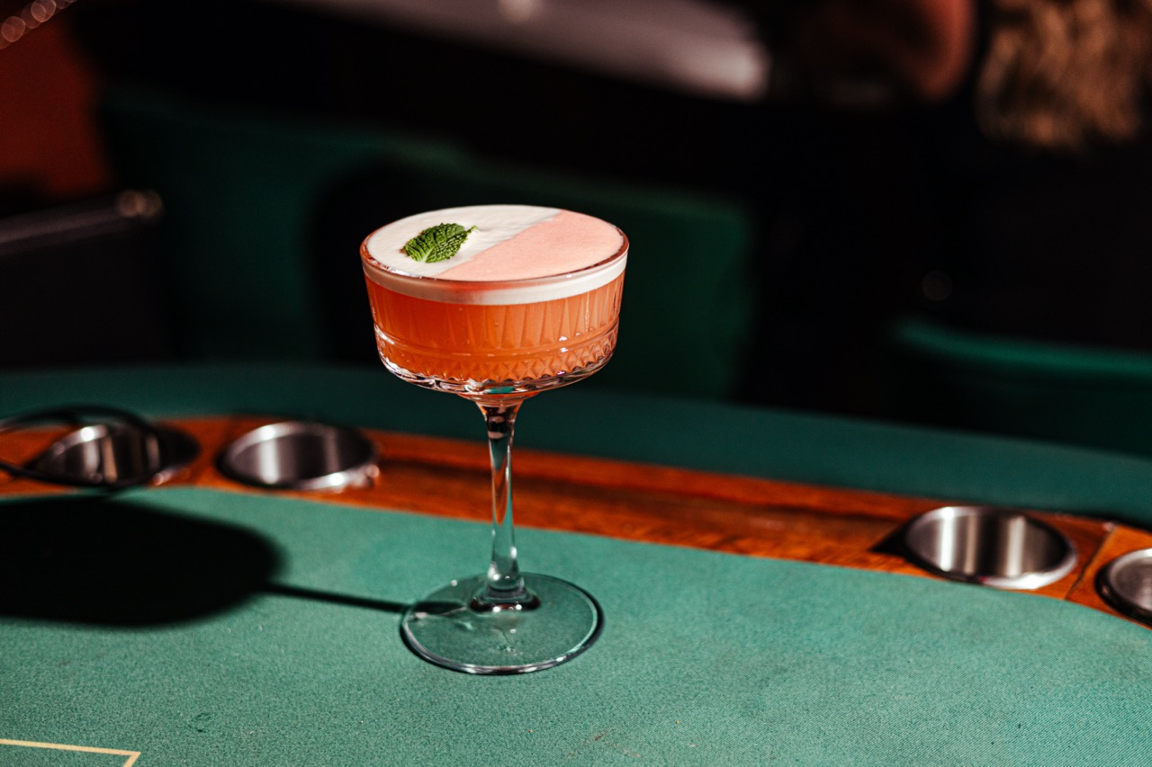 Apotek Speakeasy-1 Groot