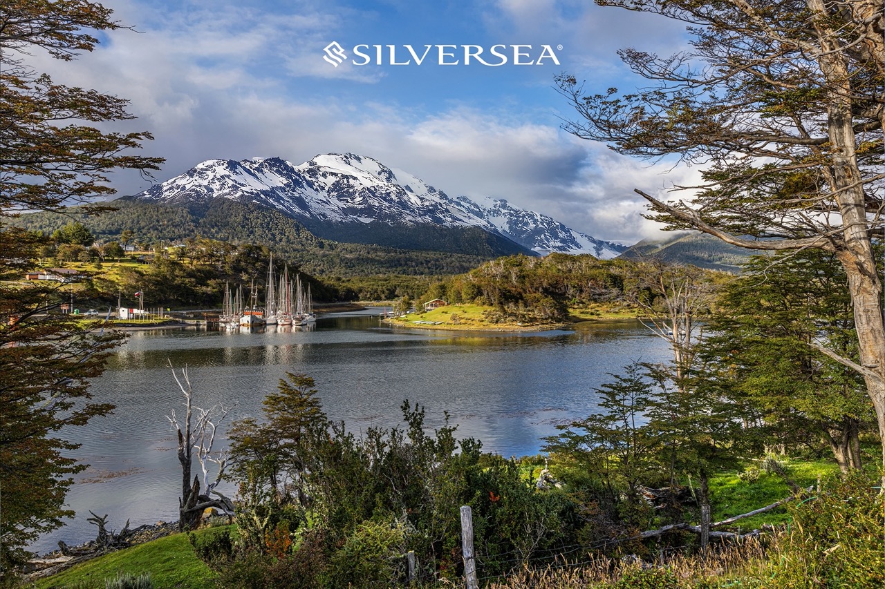 Silversea-The-Cormorant-at-55-South-in-Puerto-Williams-02